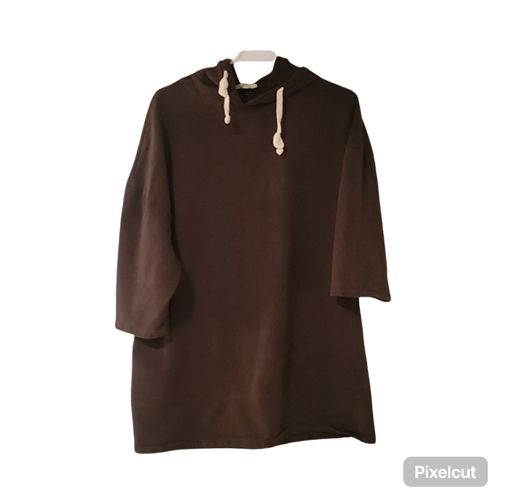 Zara green shirt with hood and half sleeve size small